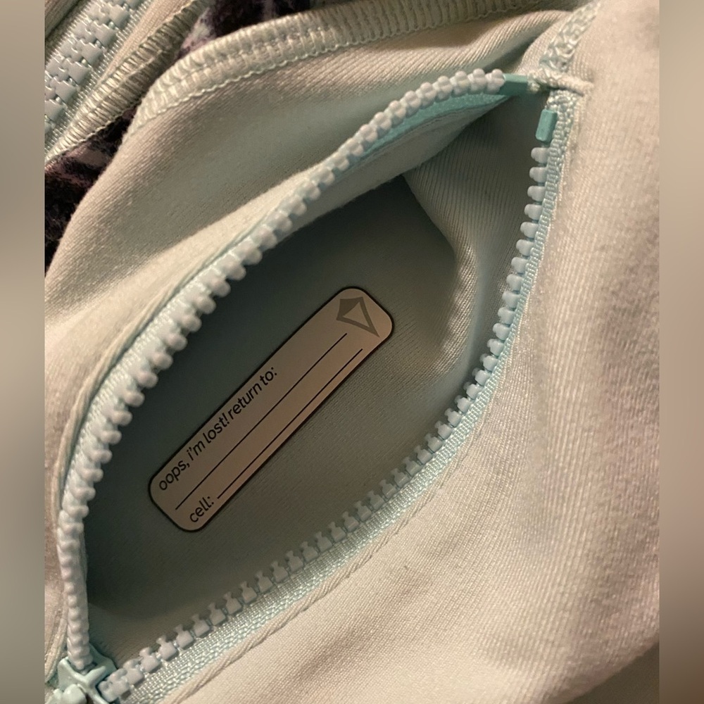 Ivivva jacket - Picture 5 of 9